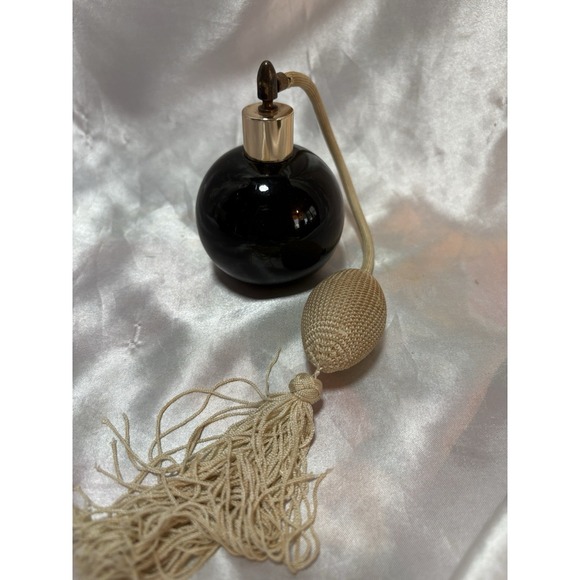 Other - Vintage Dark Black Glass Perfume Bottle Goldtone Lid Atomizer w/ tassel EMPTY